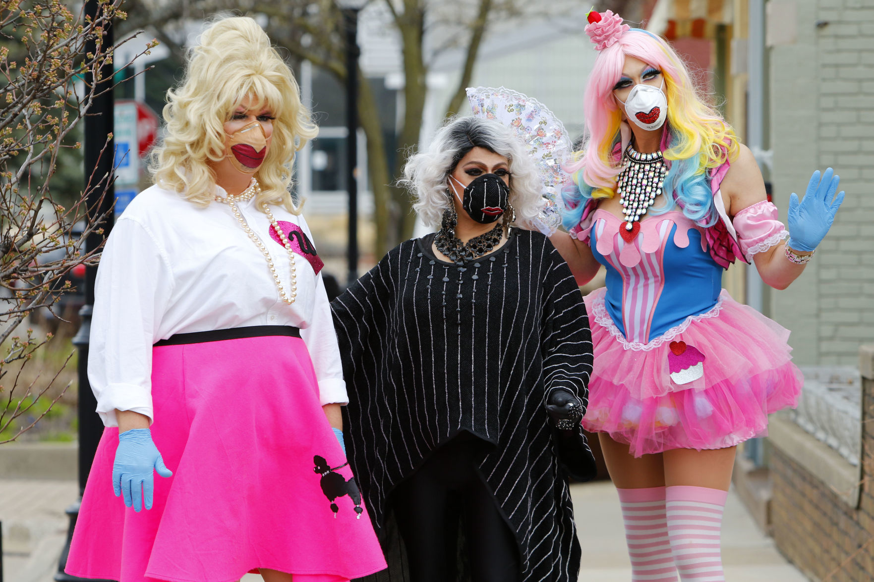 Gallery: "Dragside" pickup